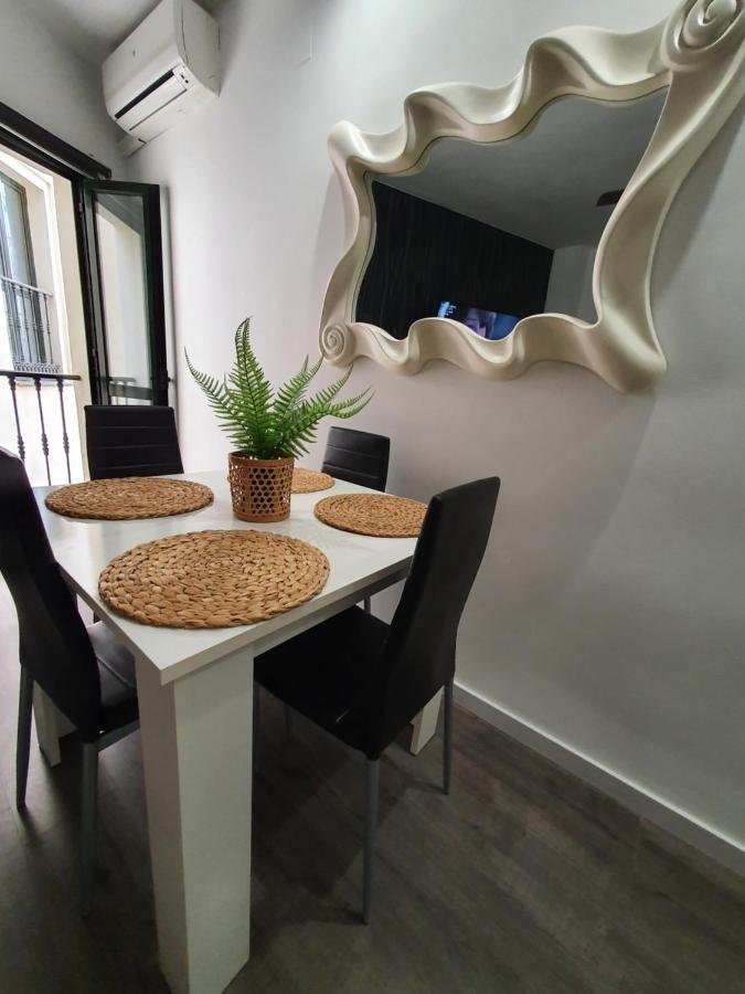 Tribuna Deluxe مالقة المظهر الخارجي الصورة